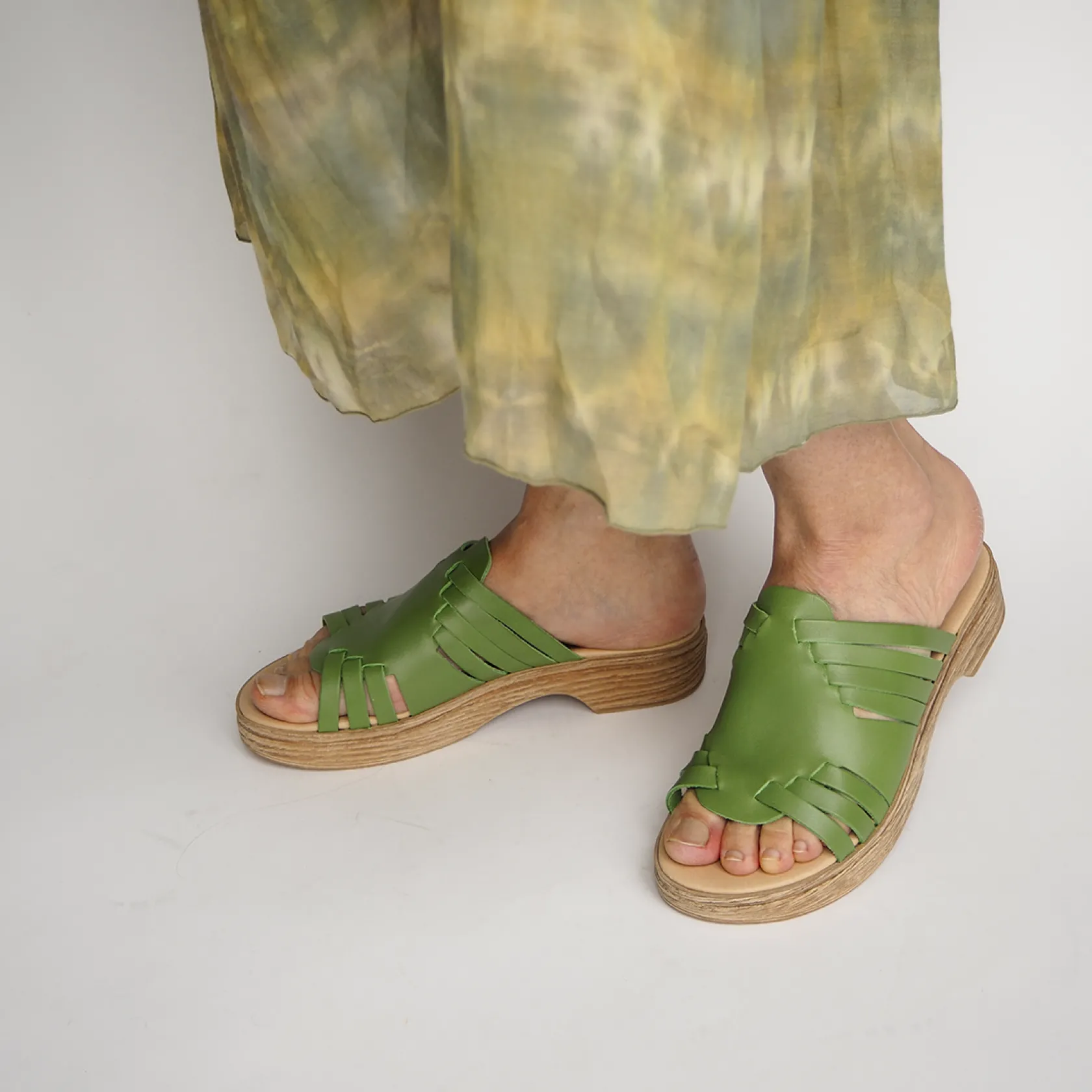 Online Andrea Low Heel Soft Clogs