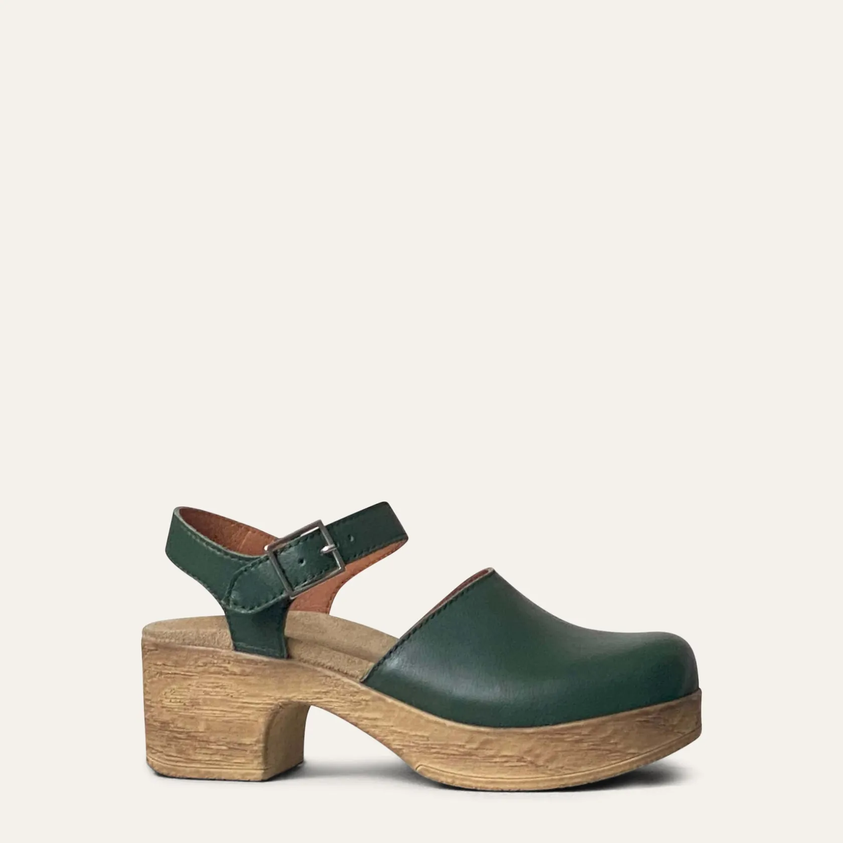 Outlet Dolores Low Heel Soft Clogs