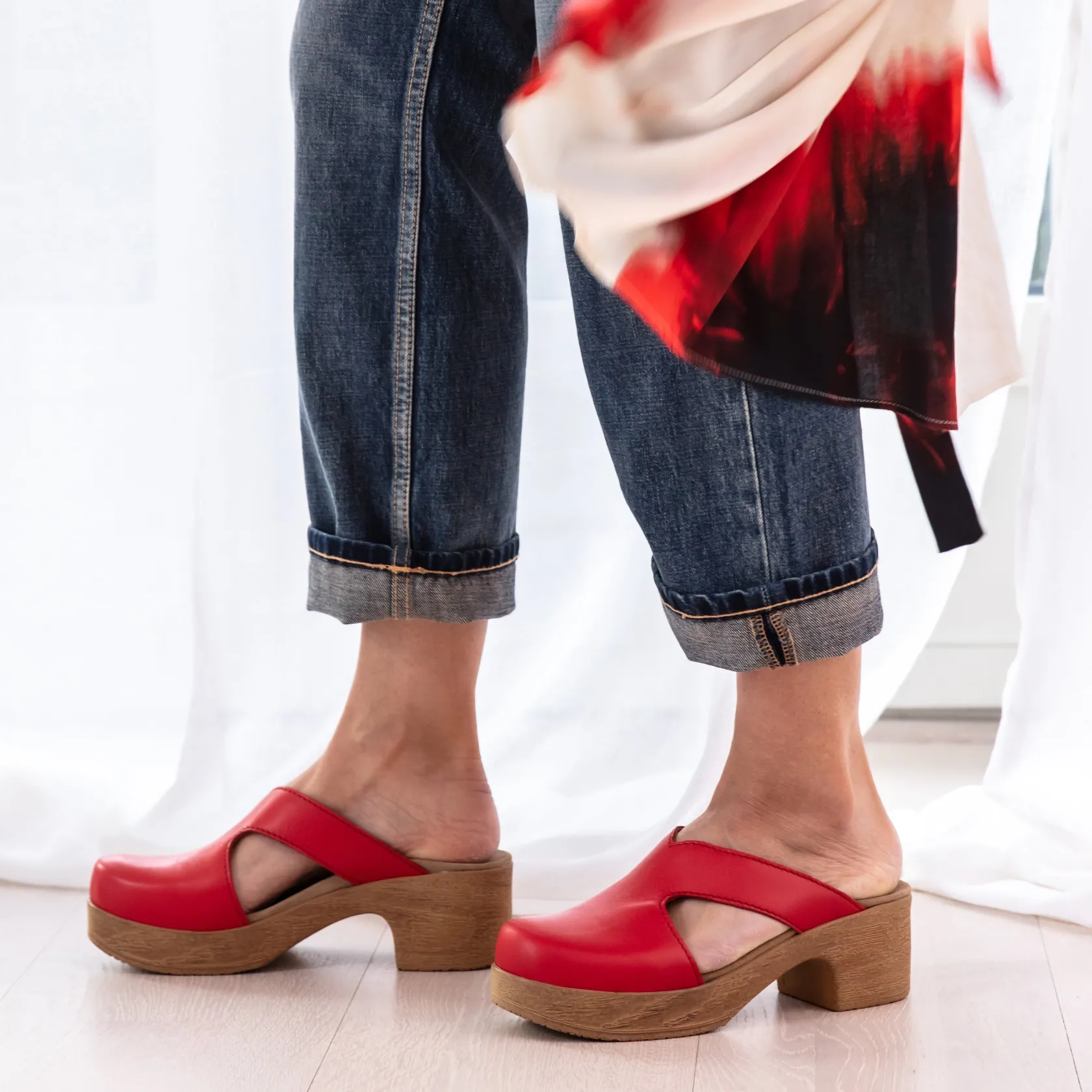 Online Eivor Low Heel Soft Clogs