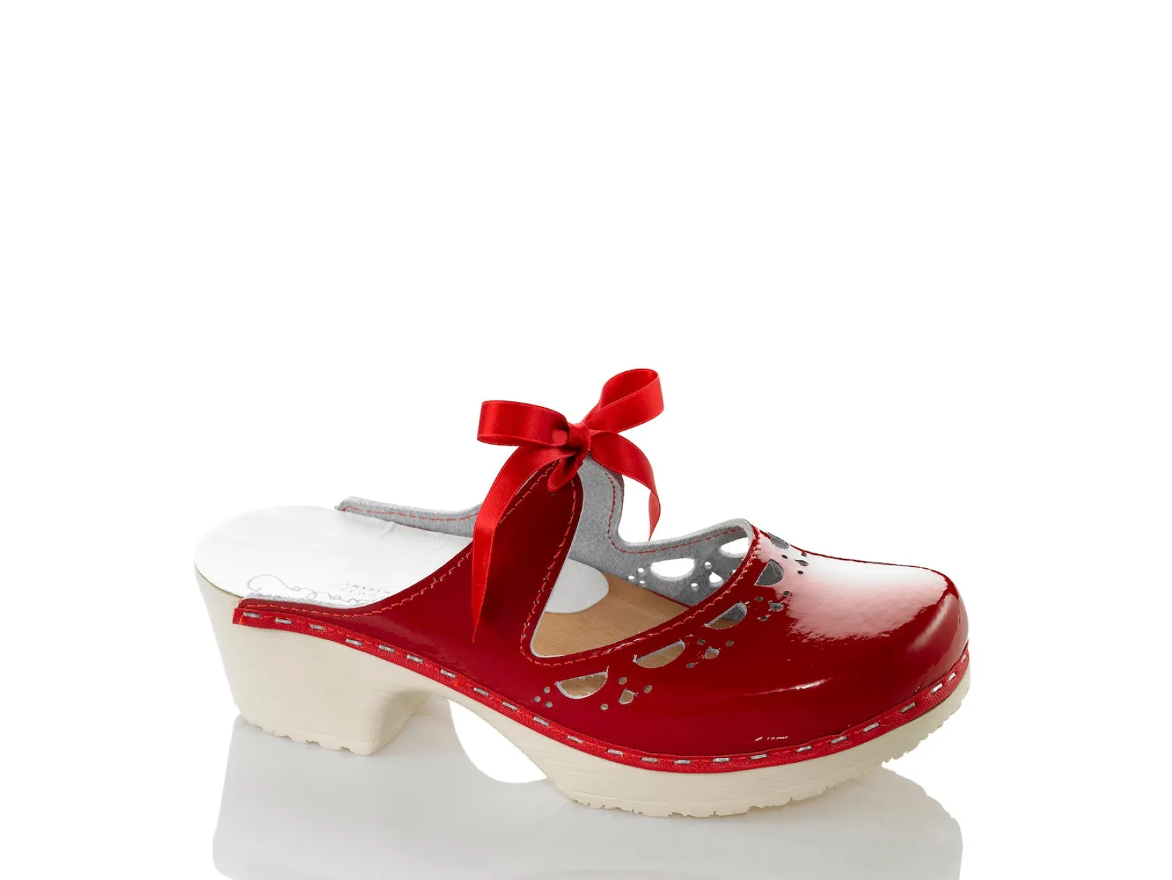 New Knyta Patent Low Heel Soft Clogs