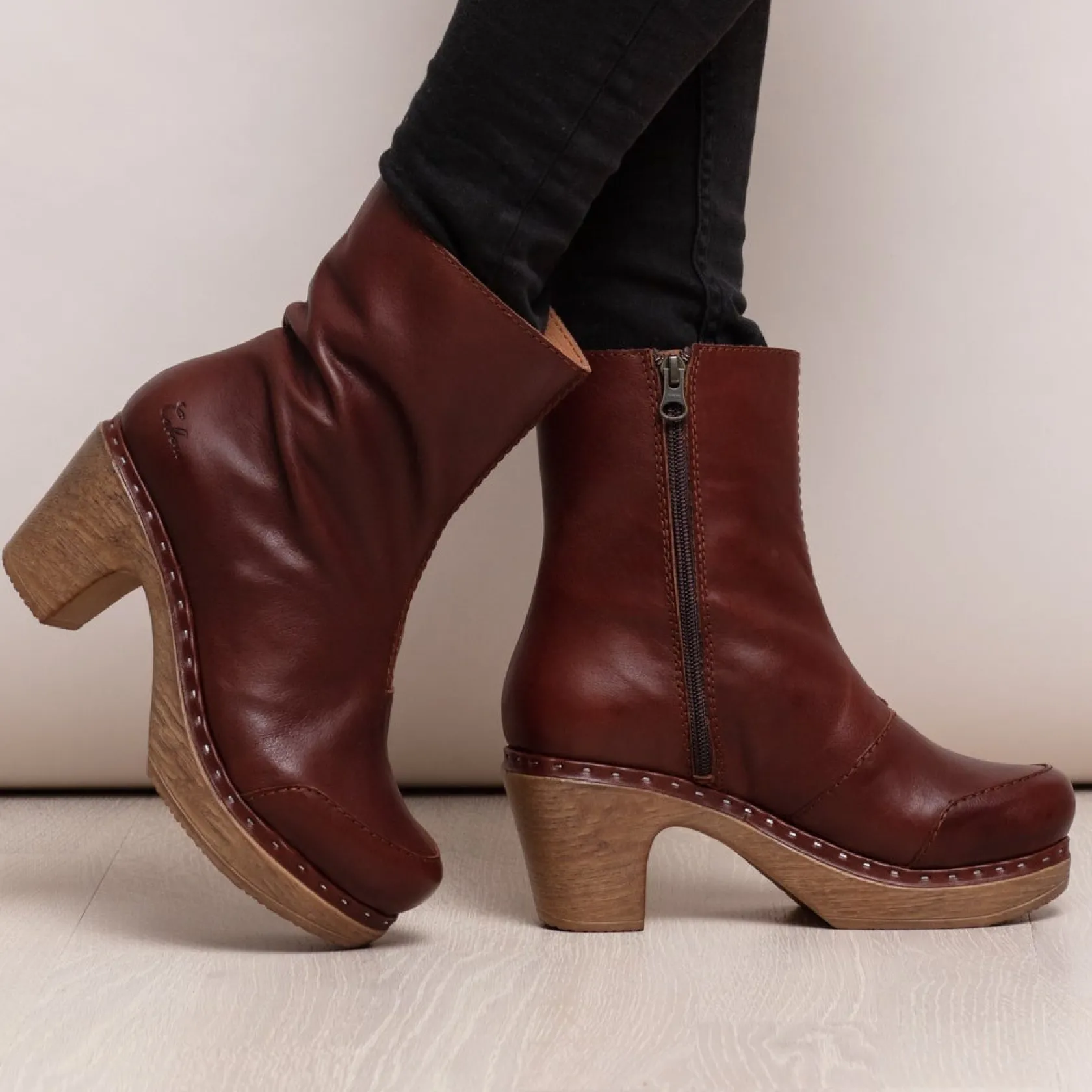 Clearance Milly Cognac Boots